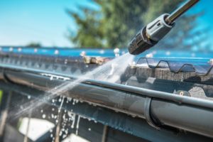 Los Gatos Roofing - gutter cleaning 